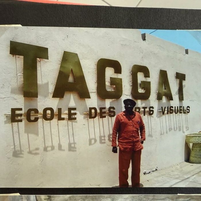 Taggat, the first private visual arts school in Senegal, founded by artist Kalidou Kassé, officially opened its doors on Tuesday, August 4, 2009.